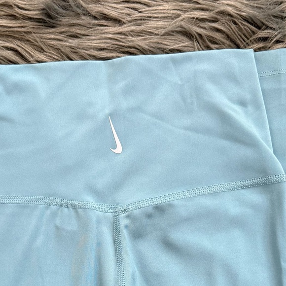 Nike Leggings - Picture 5 of 5
